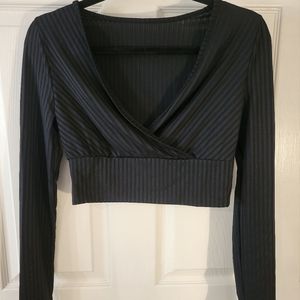 Never worn Vneck crop top